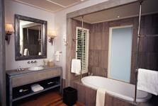 Suite Bathroom