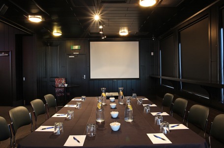professional meeting room, sales training, board meeting in Invercargill