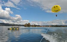Rotorua parasailing
