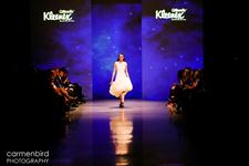The amazing Klenex gown
