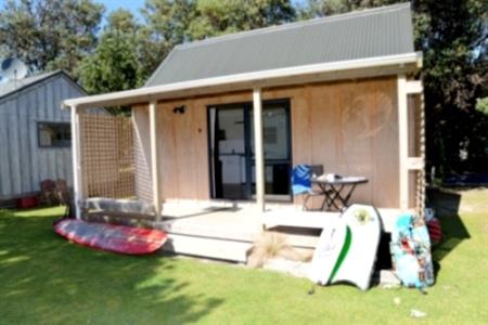 Deluxe kitchen cabin
