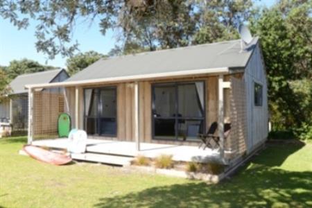 Self-contained cabin exterior 2