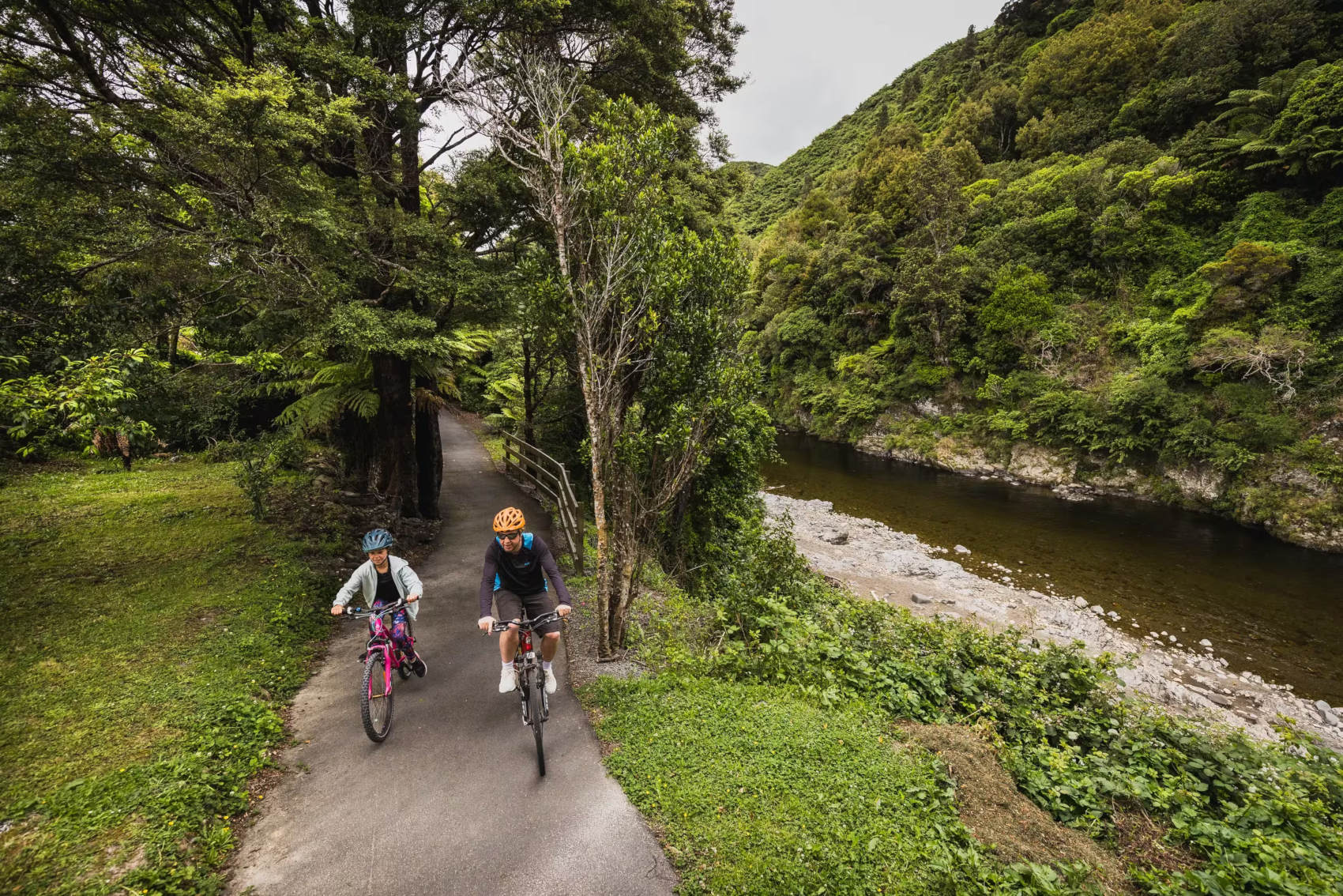 Explore the Hutt River Trail — a scenic cycling and walking route near our park.
