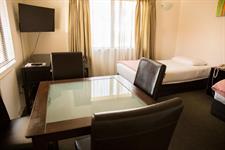 Luxury Unit dining room