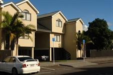 Side street view of Auckland Newmarket Motel