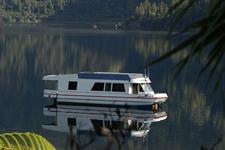 Lakes Lodge Okataina Rotorua - Boat