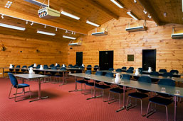 Lakes Lodge conference room