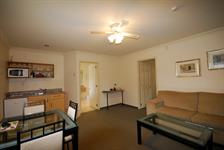 Lounge / Dining