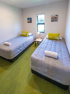 2 Bedroom Self-Contained Cabin - Bedroom #2