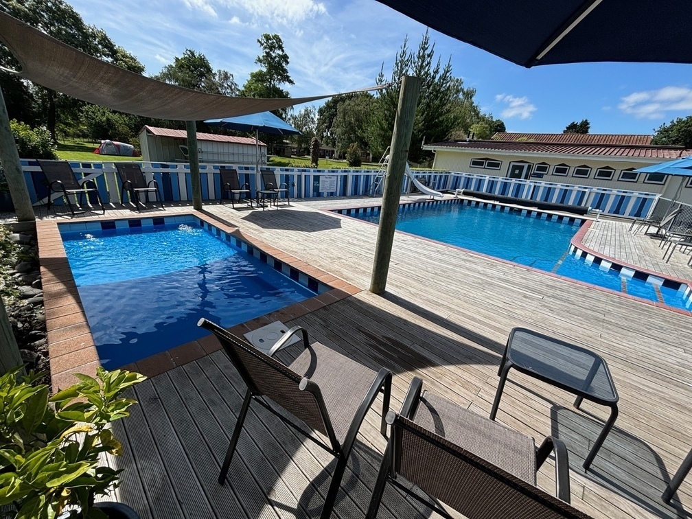 Heated swimming pool